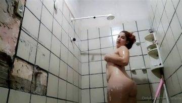 Agata Master Nude Shower Video  on adultfans.net