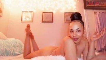 Koncious Kutienk Nude On Bed Porn Video  on adultfans.net