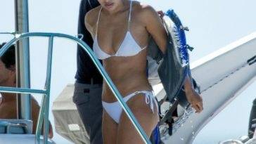Montana Brown Shows Off Her Toned Beach Body in a White Bikini Enjoying Winter Sunshine in Barbados - Barbados on adultfans.net