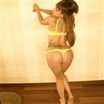 Lady Gaga Shows Her Ass In A Thong on adultfans.net