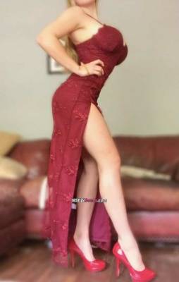 Angelicfuckdoll on adultfans.net