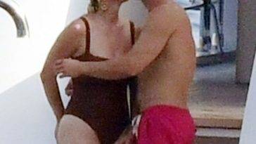 Katy Perry & Orlando Bloom Get the Temperatures Soaring on Their Italian Family Holiday Out in Capri - Italy on adultfans.net
