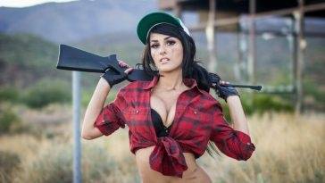 SSSniperWolf Sexy Cosplay Pictures on adultfans.net
