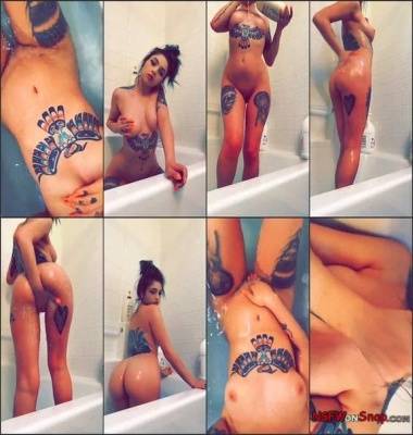 Sarah Luv trio naked girls having fun snapchat premium 2018/05/05 on adultfans.net