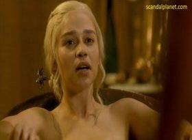 Emilia Clarke Nude Boobs In Game of Thrones Sex Scene on adultfans.net