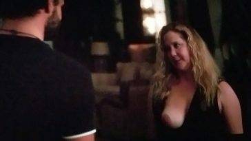 Amy Schumer 19s Boob (2 Photos + Video) on adultfans.net