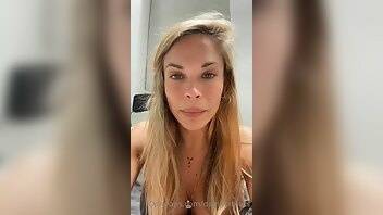 Danimathers Hey hey long time no see babes Watch my vid like all xxx onlyfans porn on adultfans.net