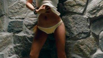 Rachel Bilson Nude & Sexy on adultfans.net