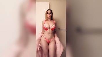 Amberhayes This is my moms robe xxx onlyfans porn on adultfans.net