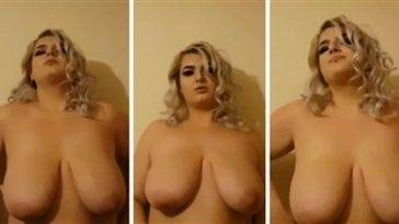 Peaches Divine Nude  Video on adultfans.net