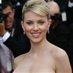 Scarlett Johansson Shows Up At The Oscars Topless on adultfans.net