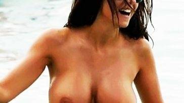 Caroline Flack Nude & Topless Candid Photos on adultfans.net