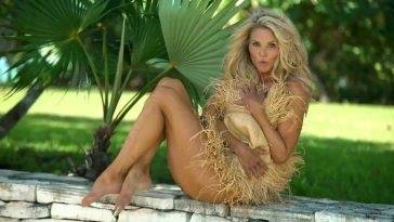 Christie Brinkley Nude for Sports Illustrated on adultfans.net