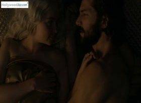 Rosabell Laurenti Sellers & Emilia Clarke game Of Thrones (2015) Sex Scene on adultfans.net