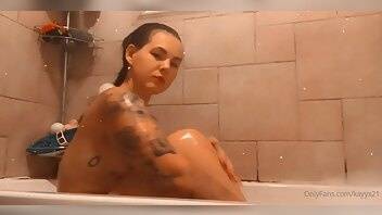 Brittanibayybee You like when I'm wet xxx onlyfans porn on adultfans.net