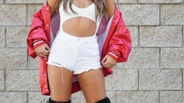 Tessa Brooks Sexy Pictures on adultfans.net