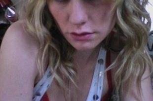 Anna Paquin Nude Photos  on adultfans.net