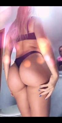 Paola Skye sexy booty view snapchat premium xxx porn videos on adultfans.net