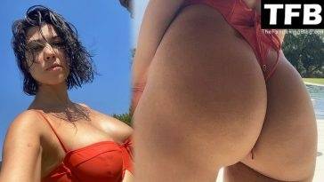 Kourtney Kardashian Flaunts Her Booty on adultfans.net