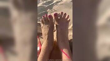 Emily willis look at my pretty feet onlyfans videos ? 2021/02/09 on adultfans.net