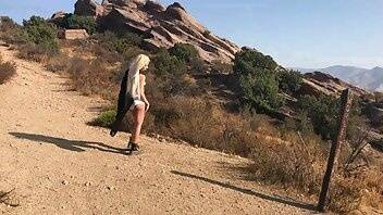 Kenziereevesxxx-19-09-2017-955543-behind the scenes of my shoot in the mountains xxx onlyfans por... on adultfans.net