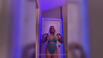 Alexxxprincesss Showing off my new blue lingerie If you liked thi xxx onlyfans porn on adultfans.net
