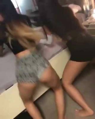 Holy fuck I love these two Asian girls on adultfans.net