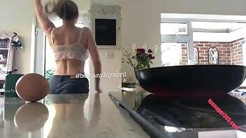 Bethany lily sexy bra in the kitchen nude onlyfans videos 2020/11/20 on adultfans.net