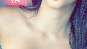 Misslolalondon Nude on adultfans.net