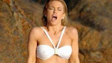 Kelly Carlson Plays in the Ocean Like a Whore on adultfans.net