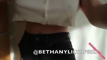Bethany lily try on new clothes onlyfans videos 2020/11/28 on adultfans.net