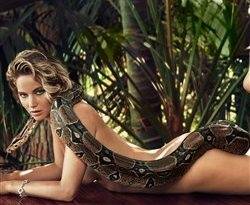 Jennifer Lawrence Naked Snake Sex on adultfans.net