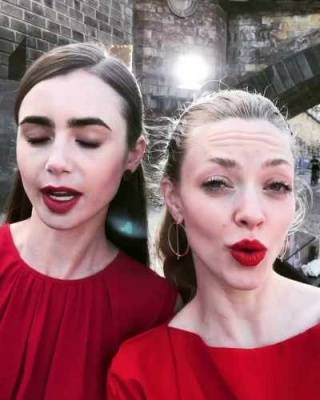 Lily Collins and Amanda Seyfried look fucking gorgeous on adultfans.net
