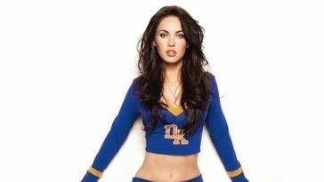 Megan Fox in a Cheerleader's outfit from Jennifer's Body on adultfans.net
