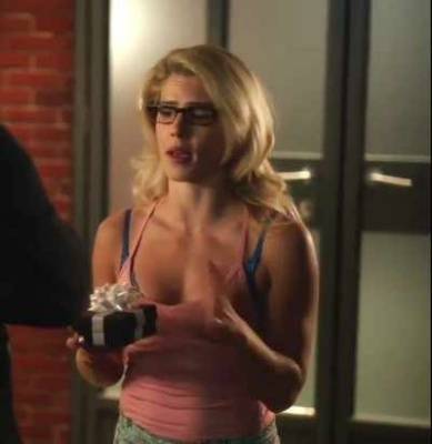 Holy shit Emily Bett Rickards is fit and hot as fuck on adultfans.net