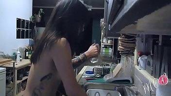 Miss olivia black topless dishwashing kissing tattoos porn video manyvids on adultfans.net