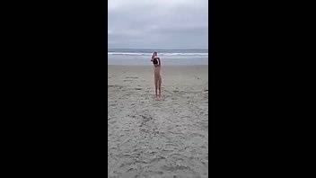 Aria Haze loves to swim naked premium free cam snapchat & manyvids porn videos - leaknud.com