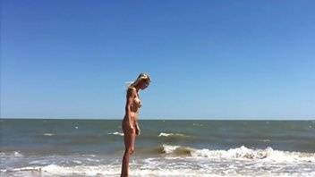 Hollyhotwife picking up a stranger on the beach xxx premium porn videos on adultfans.net