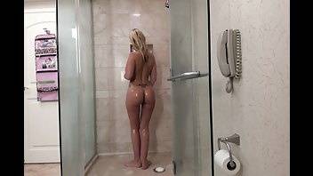 Kaci kash gets dirty in the shower big ass boobs porn video manyvids on adultfans.net