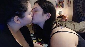 Bigbuttbooty pillow fight leads to make out session xxx video on adultfans.net