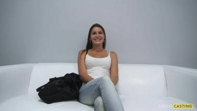 Zuzana z10 on adultfans.net