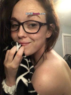 Vee1277 on adultfans.net