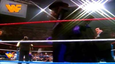 KING MABEL VS THE UNDERTAKER: KING OF THE RING 95 on adultfans.net