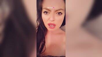 Evamarie88 just did a snapchat fart session enjoy to my fart lover on adultfans.net