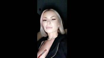 Layna boo dildo masturbation in car snapchat xxx porn videos on adultfans.net