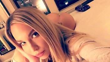 Olivia Austin twirls her bare ass premium free cam snapchat & manyvids porn videos on adultfans.net