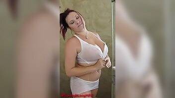 Scarlettlacy wet t shirt shower xxx video on adultfans.net