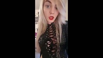 Carly Rae in a beautiful corset premium free cam snapchat & manyvids porn videos on adultfans.net