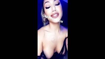 Gwen Singer horny girl JOI & dildo riding snapchat premium 2018/12/19 porn videos on adultfans.net