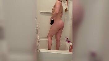 Cheerleaderkait who wants to help me in the shower onlyfans  video on adultfans.net
